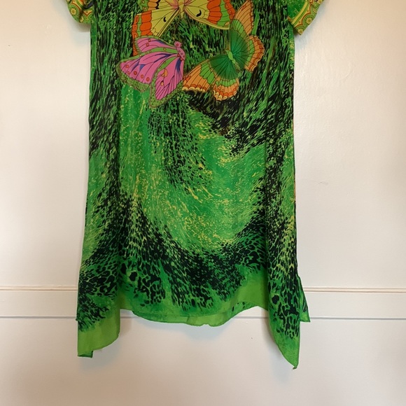 Queen Mulock 💯 Silk butterfly t shirt mini dress - Picture 8 of 17